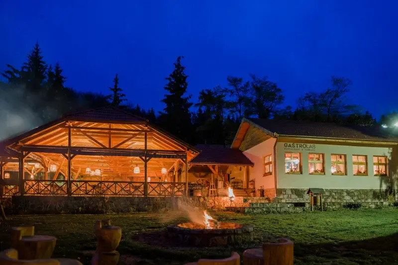 Restaurant nuntă Covasna – Gastrolab